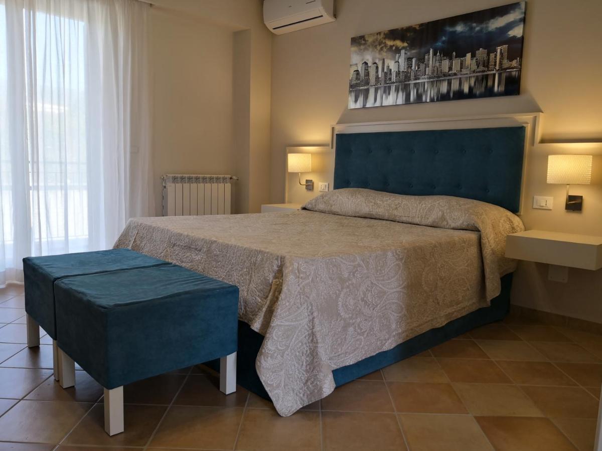 Hotel Scm House à Mascali Extérieur photo